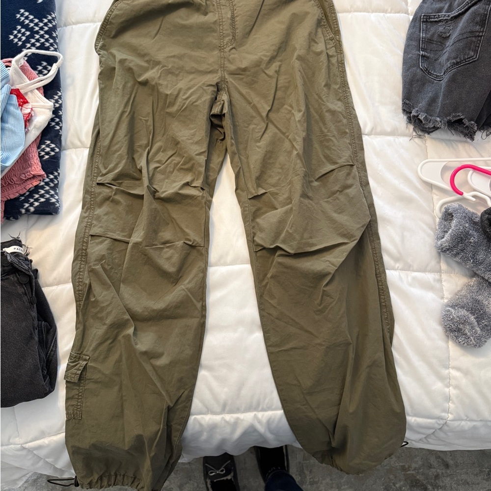 Garage women’s Khaki Cargo Pants